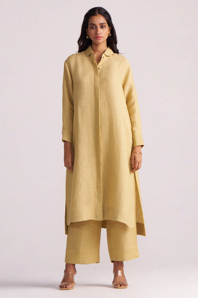 Woman wearing a Fall Leaf Pure Linen Co-ord Set on a white background