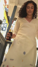 Cream Cotton Woven Kurta With Cotton Bottom