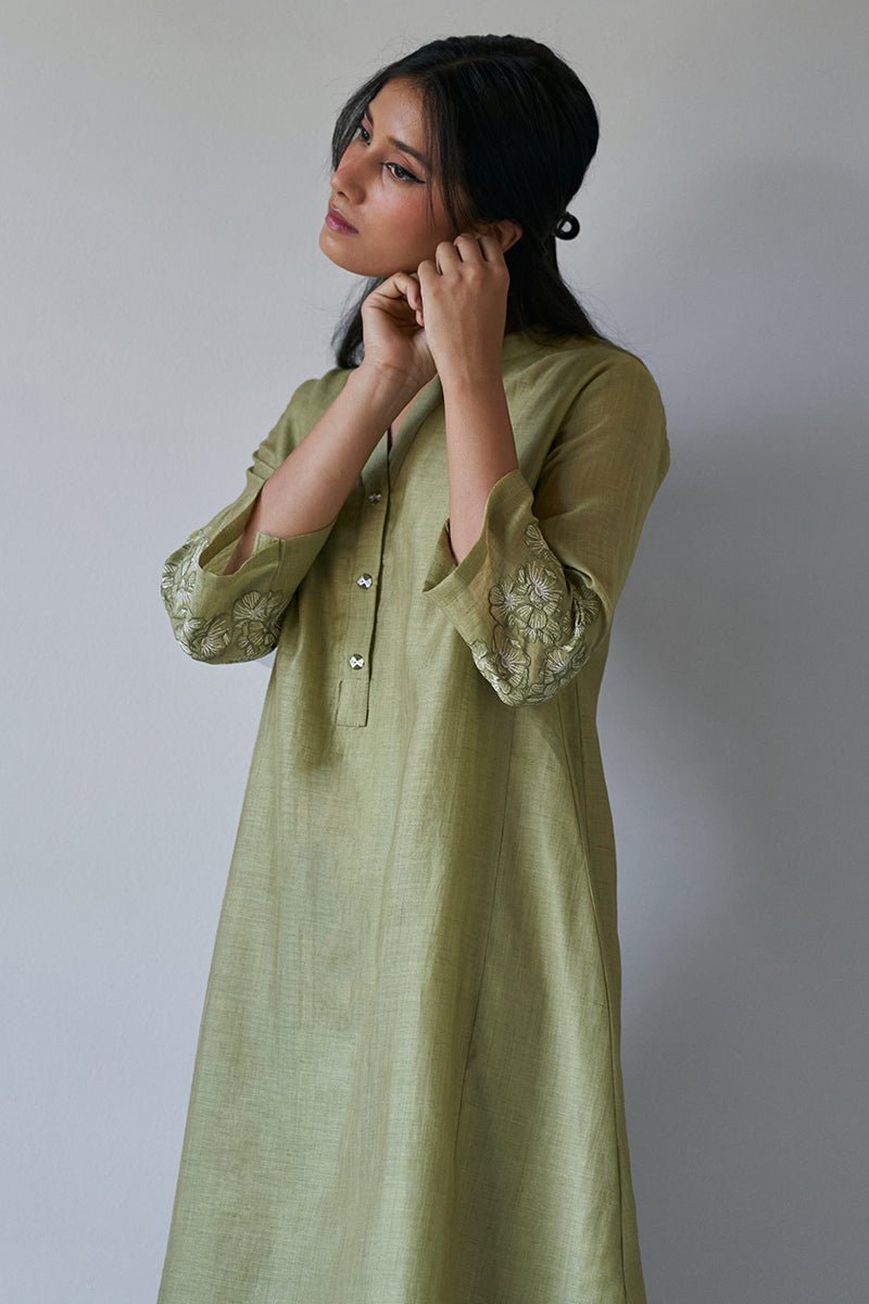 Green Sand Silk Embroidered Sleeve Kurta With Cotton Bottom