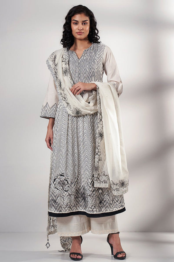 Black and Off White Pure Woven Chevron Jacquard Cotton Kurta Set With Front Pintuck Pattern With Organza Has Beautiful Intricated Black Embroidery Dupatta