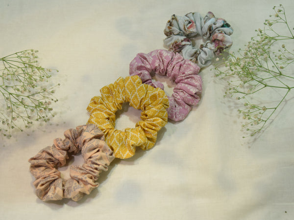 Set of 4- Printed Cotton and Muslin Scrunchies