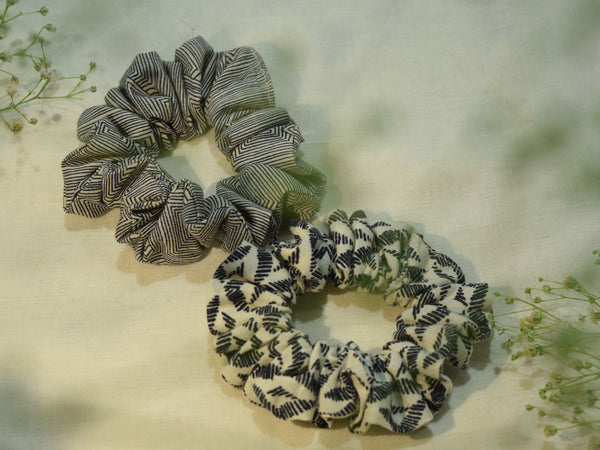 Set of 2- Printed Cotton Scrunchies