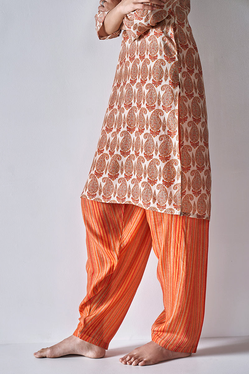 At Ease Beige Paisely Bemberg Silk Coord Set